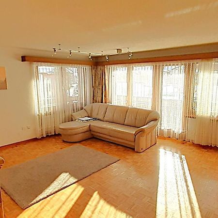 Free Cable Car & Bus In The Summer Haus L'Oree 사스그룬트 외부 사진